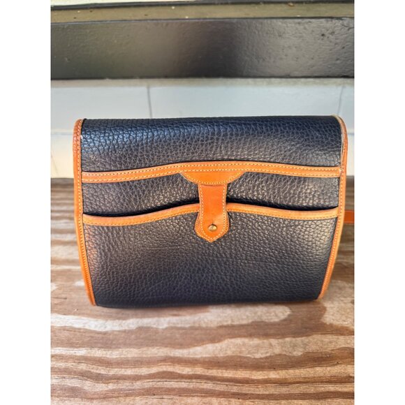 Dooney & Bourke Crossbody Bag Women’s 10” Black AWL Pebbled Leather Tan Trim - Picture 2 of 9